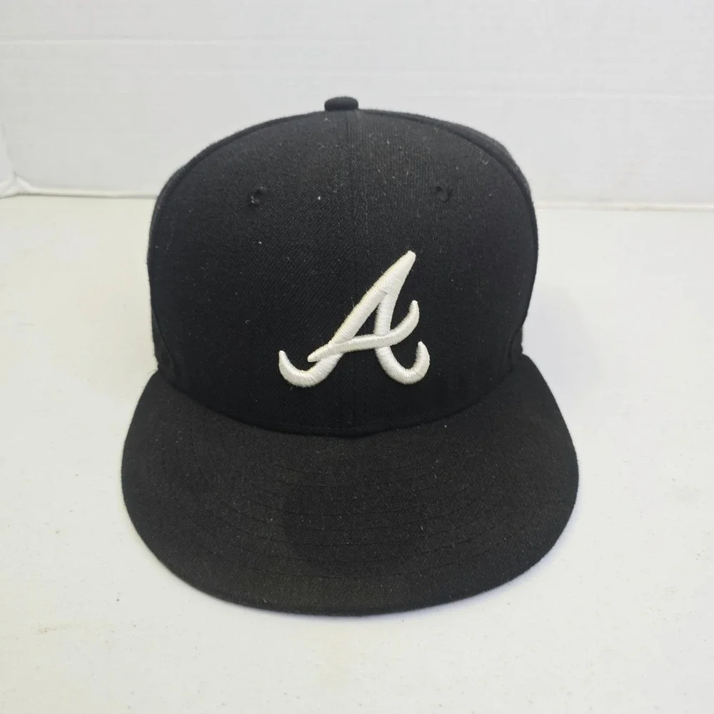 New Era Men's Atlanta Braves 59FIFTY Fitted Hat 7 3/8 Black White Logo Cap U3